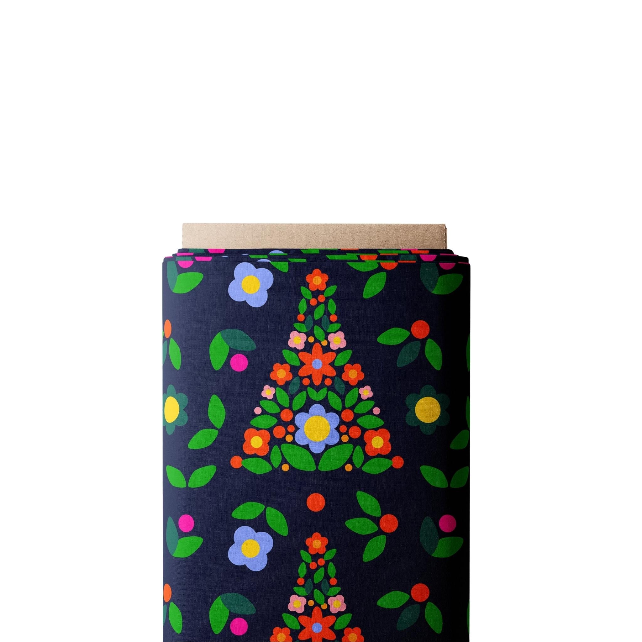 XMAS TREE SCRUB TOP